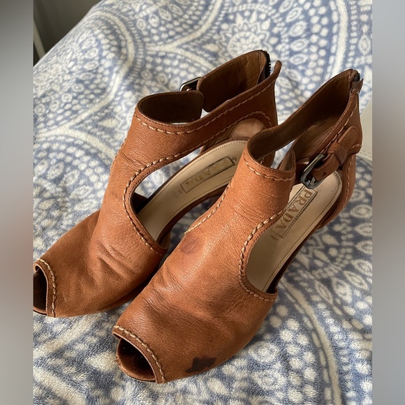 Brown suede, Prada sandal heels, size 39/8.5 - Picture 1 of 7
